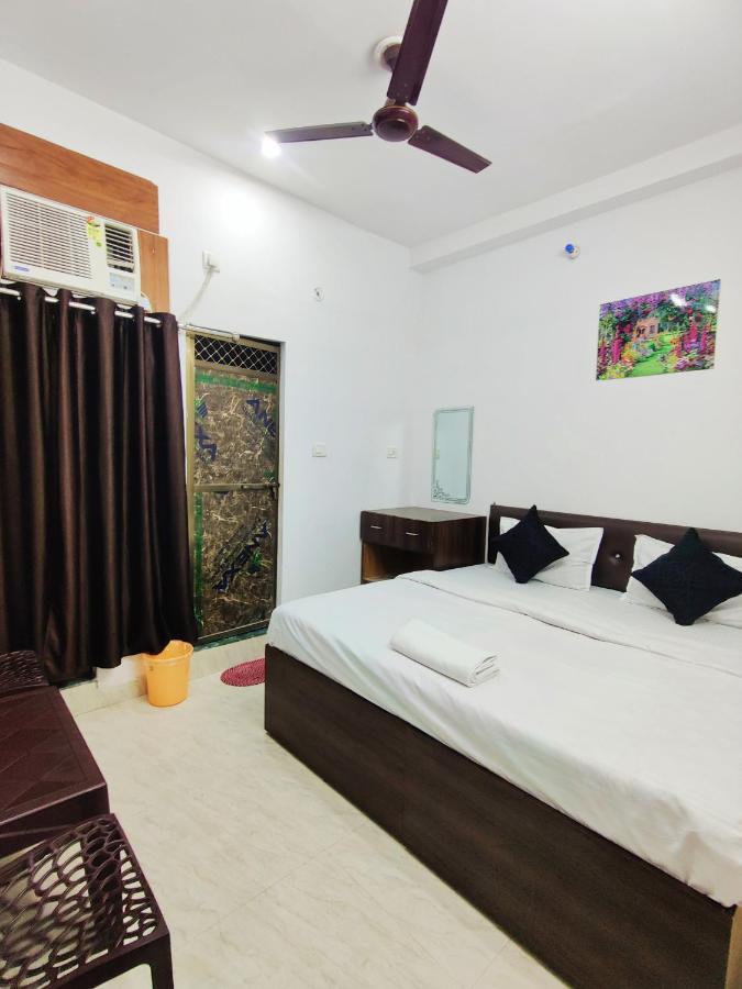 Kohinoor Varanasi